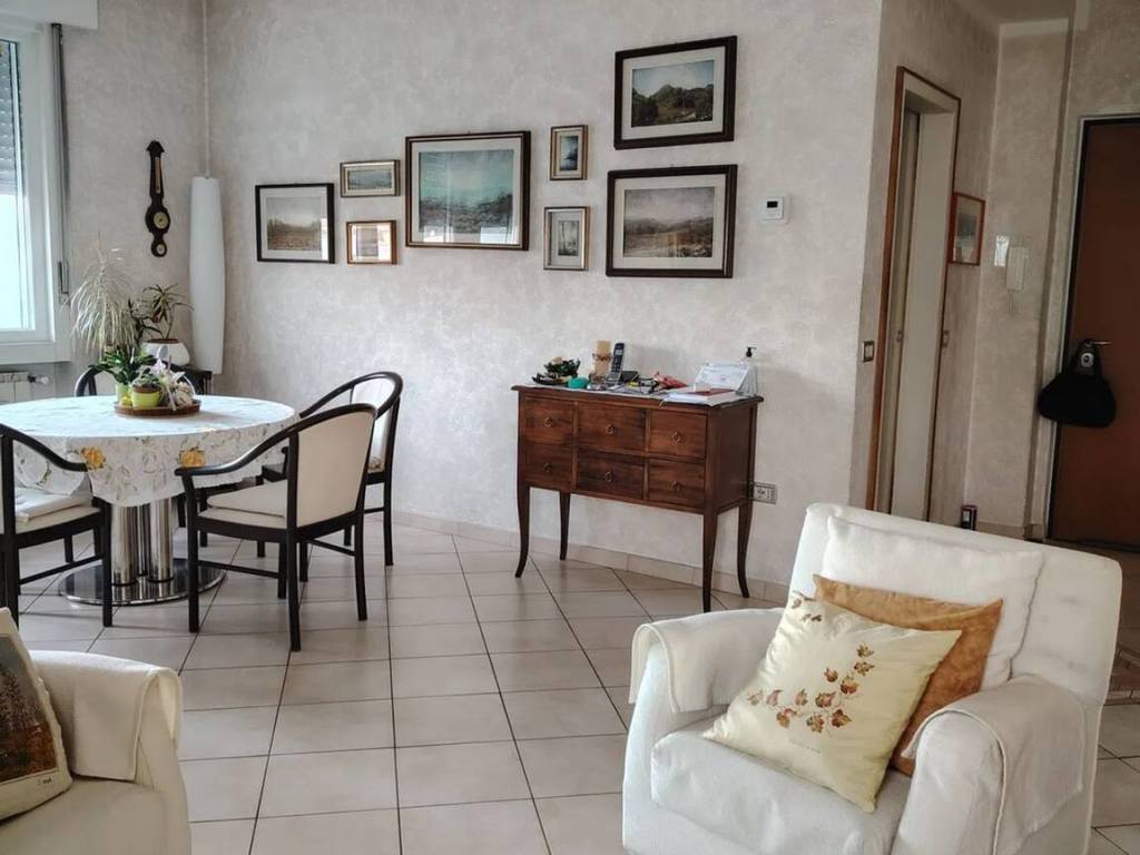 Appartamento a Monfalcone in Via Gioacchino Rossini - Foto 5