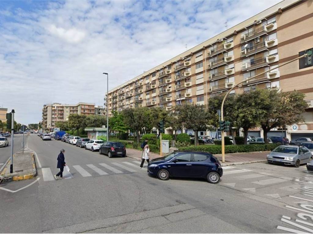 Appartamento a Bari in Viale Luigi Einaudi - Foto 2