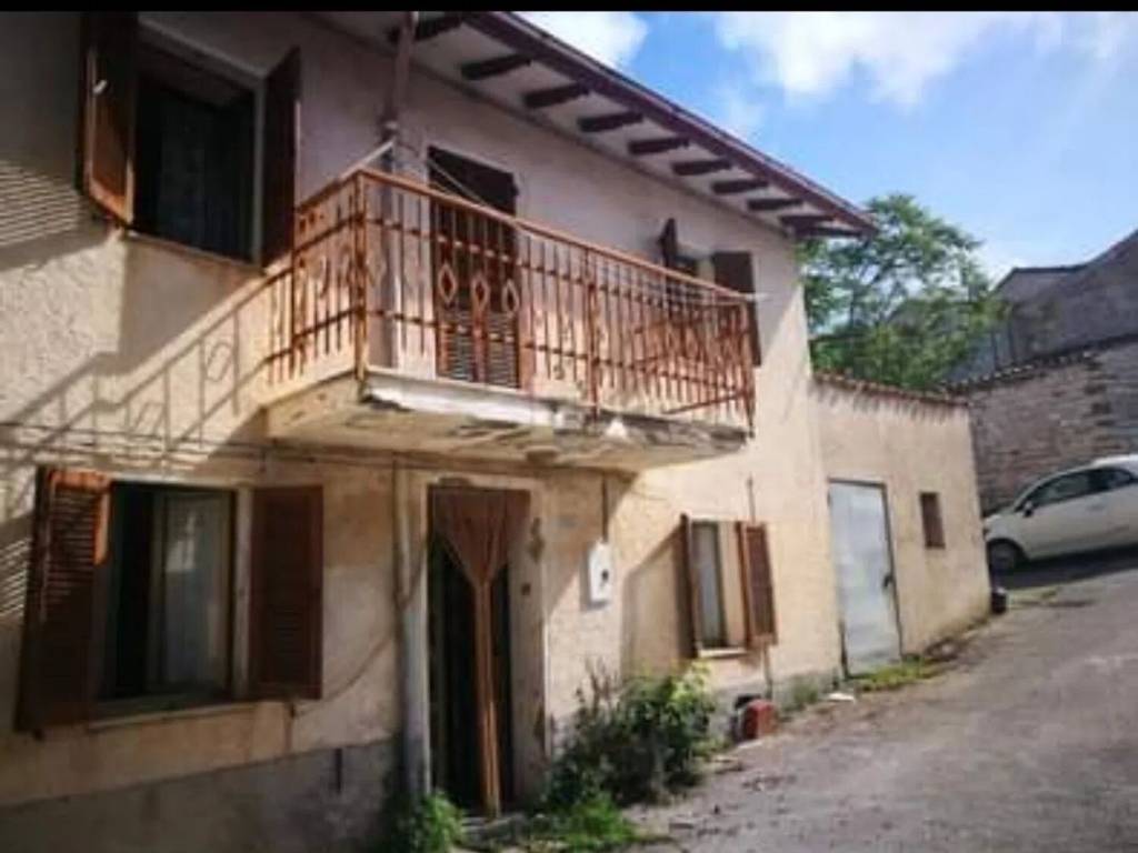 Villa a Sassoferrato in Frazione Murazzano - Foto 2