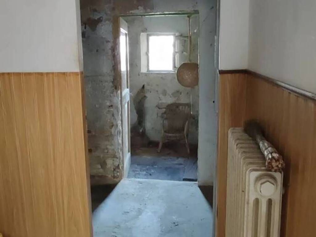 Villa a Fabriano in Via La Gioia - Foto 2