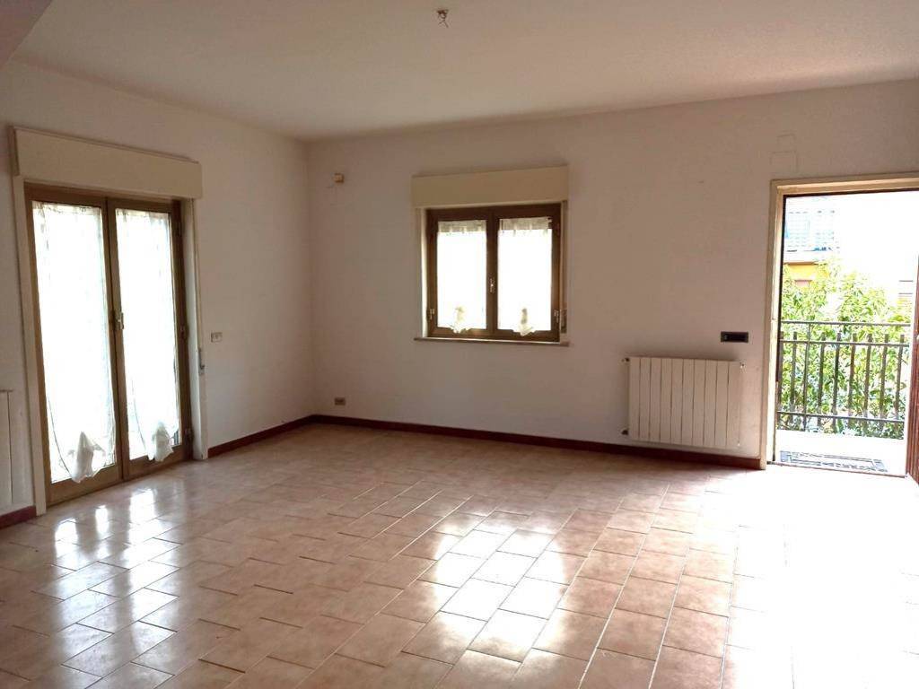 Appartamento a Sant'agata li battiati in Via Francicanava - Foto 3