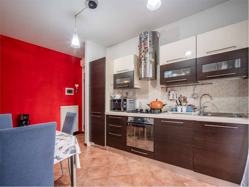 Appartamento a Reggio emilia in Via Imre Nagy, 12 - Foto 3