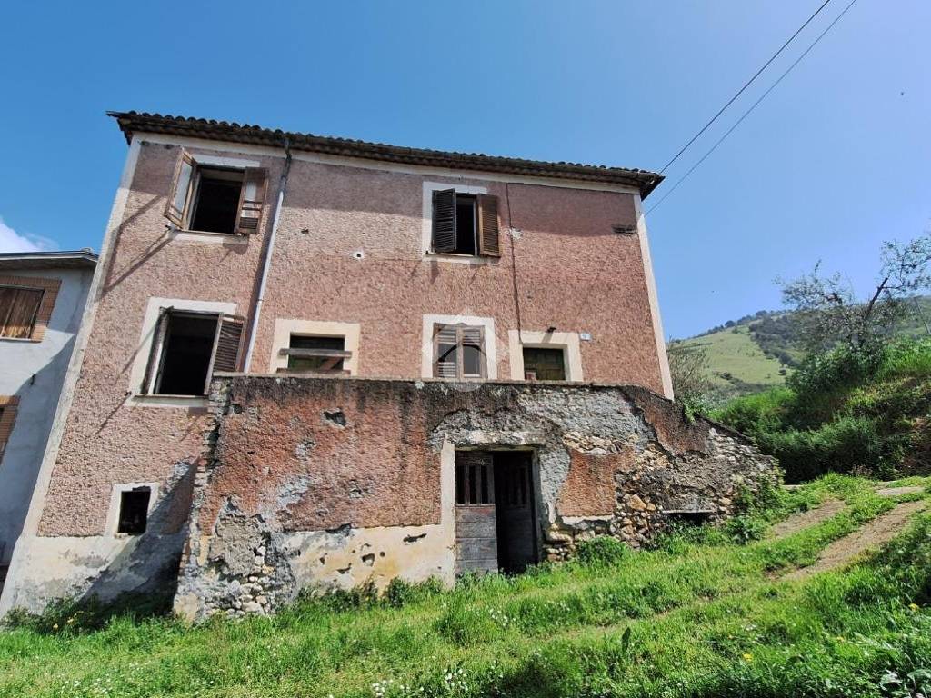 Casa indipendente a Piglio in Contrada Caprareccia - Foto 3