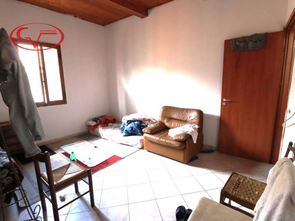 Appartamento a Montevarchi in Via Isidoro del Lungo - Foto 3