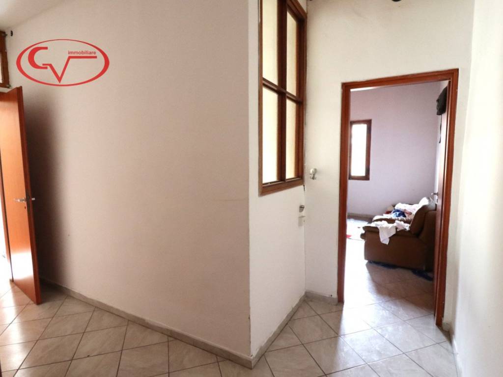 Appartamento a Montevarchi in Via Isidoro del Lungo - Foto 4