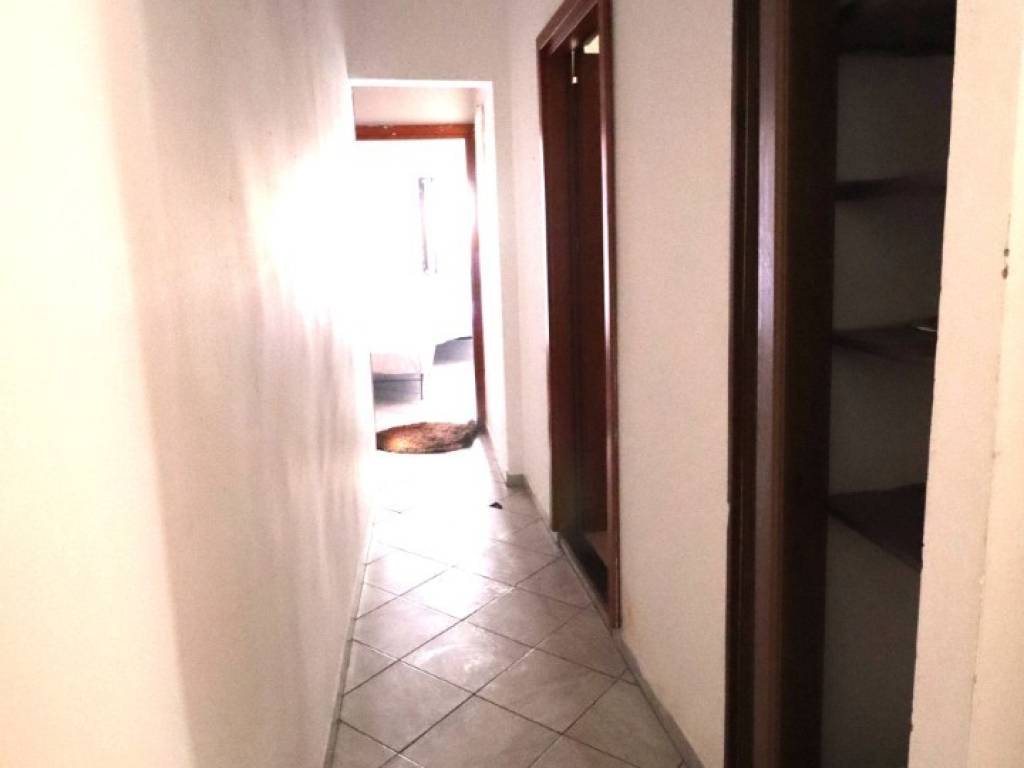Appartamento a Montevarchi in Via Isidoro del Lungo - Foto 5