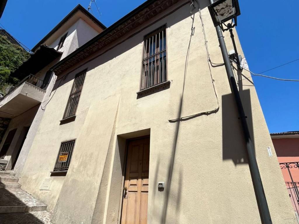 Appartamento a Ceccano in Piazza Berardi - Foto 2