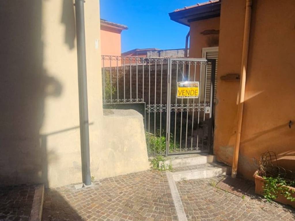Appartamento a Ceccano in Piazza Berardi - Foto 3