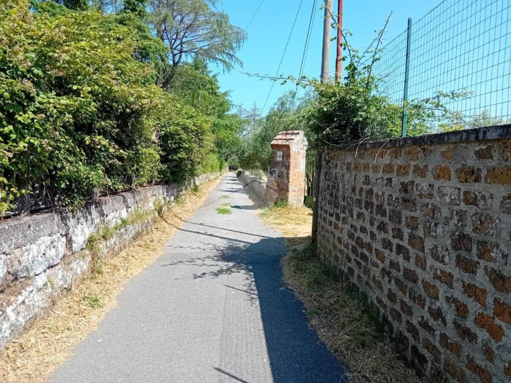 Rustico / casale a Castel sant'elia in Via del Giardino - Foto 2