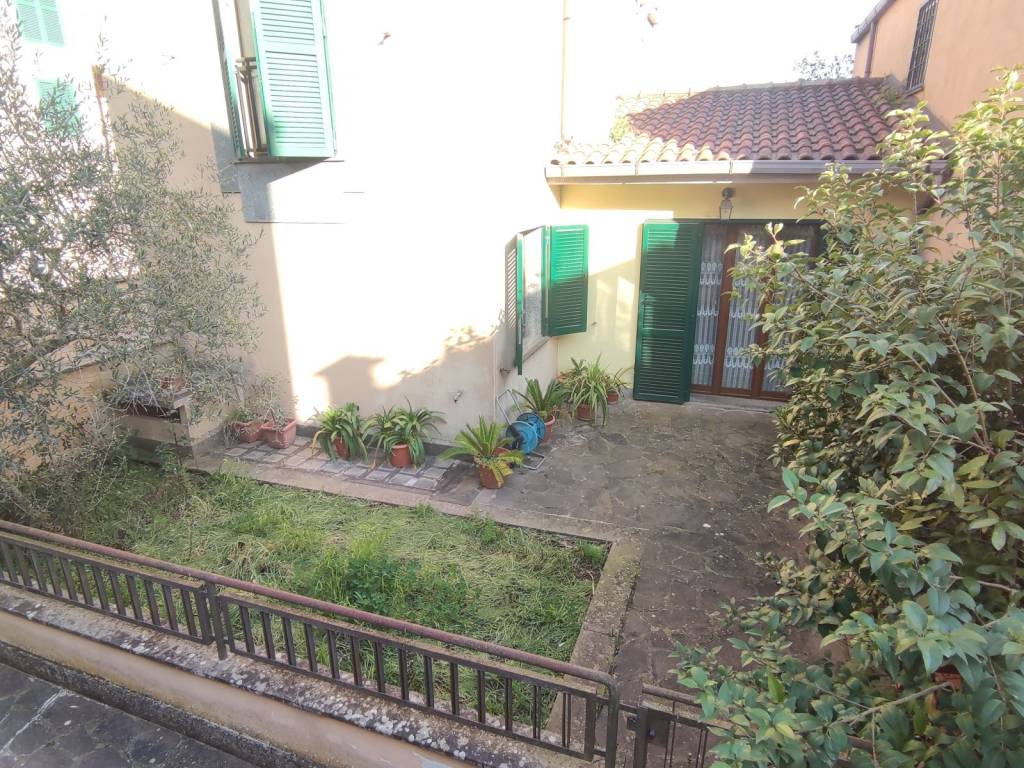 Casa indipendente a Sutri in Via 1 Maggio - Foto 4