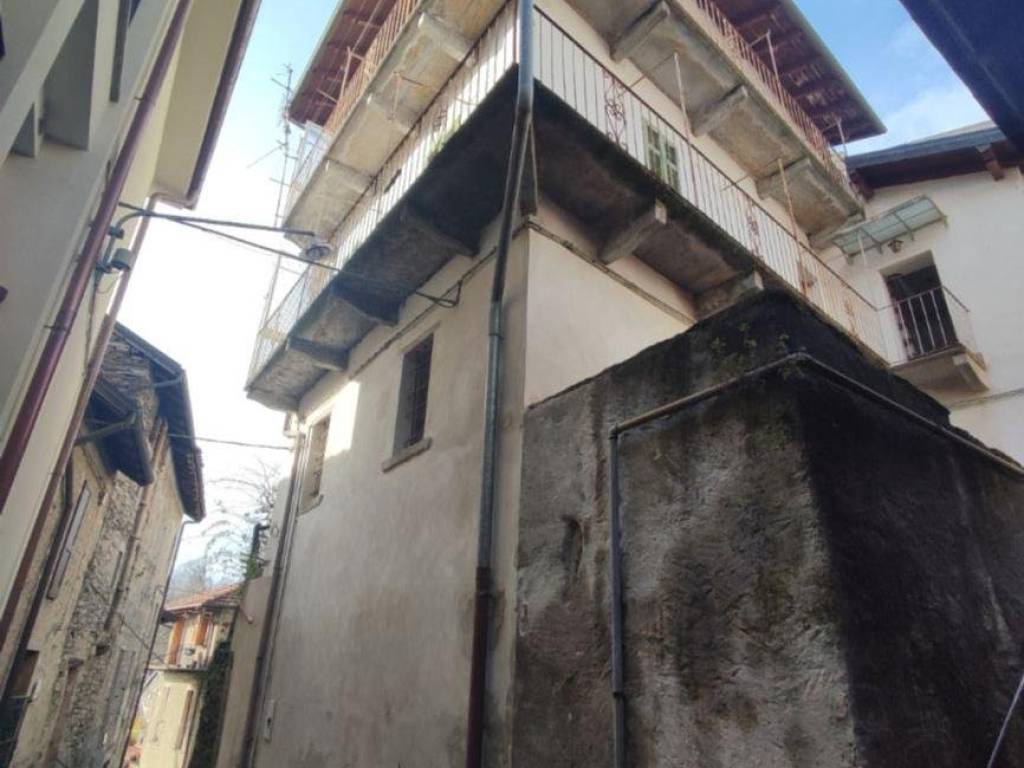 Casa indipendente a Ghiffa in Via del Castello - Foto 2