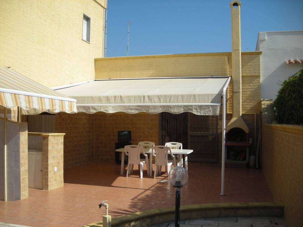 Appartamento a Manduria in Via delle Mammole - Foto 2