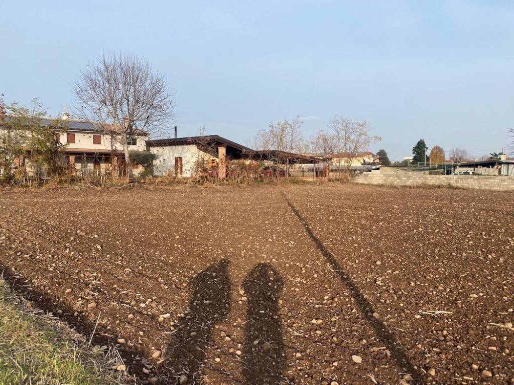 Terreno a Rossano veneto in VIA CASSOLA, 2 - Foto 3