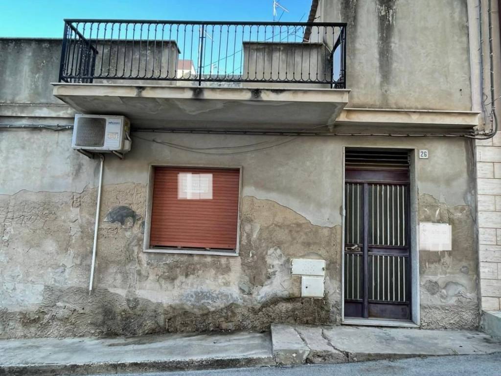 Casa indipendente a Noto in Via Francesco Cilea, 15 - Foto 3