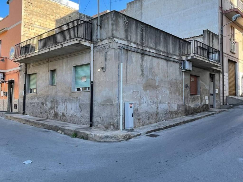 Casa indipendente a Noto in Via Francesco Cilea, 15 - Foto 4