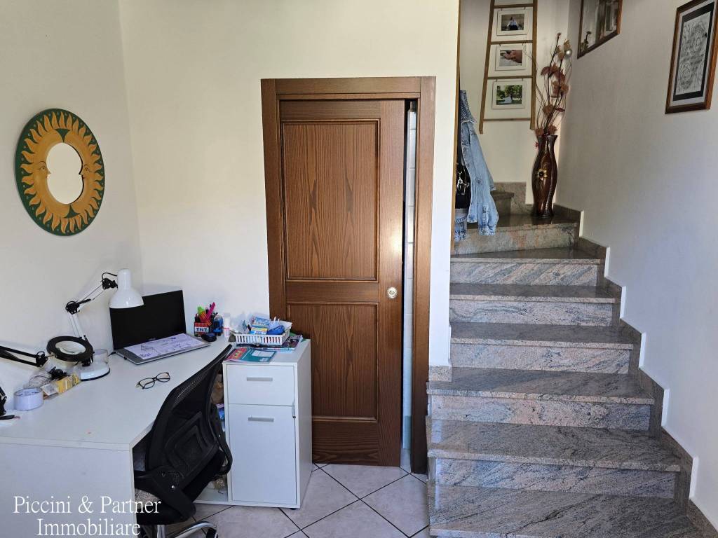 Rustico / casale a Castiglione del lago in Via Napoli - Foto 2