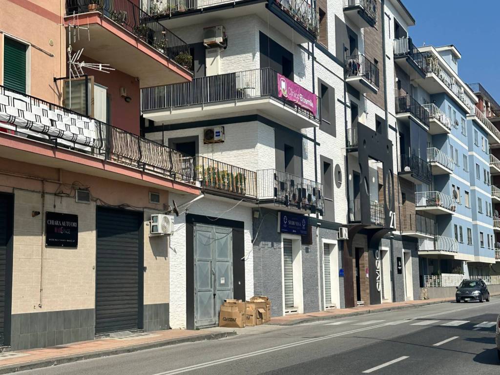 Box / garage a Salerno in Via Lungomare Cristoforo Colombo, 13 - Foto 2