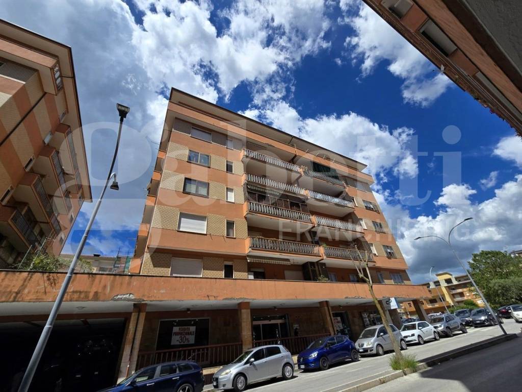 Appartamento a Isernia in Via Raffaele Iorio, 33 - Foto 3