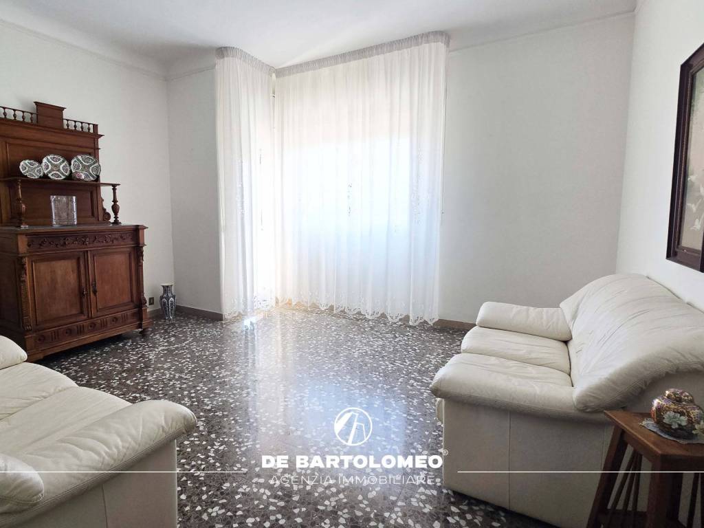 Appartamento a Taranto in Via Dante Alighieri - Foto 5