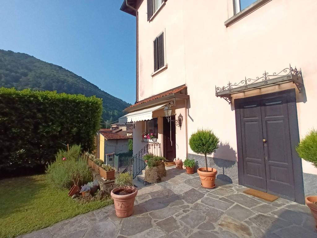 Villa a Induno olona in Via Dardo, 4 - Foto 2