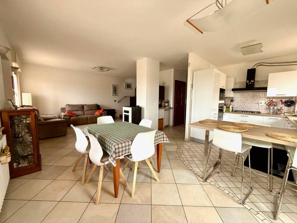 Villa a Caramagna piemonte in Strada Carmagnola - Foto 5