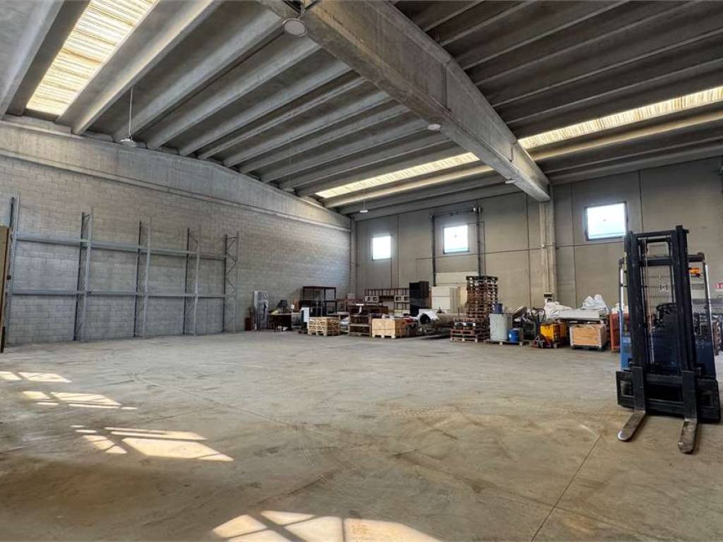 Immobile a Villadossola in Viale dell'industria, 8 - Foto 5