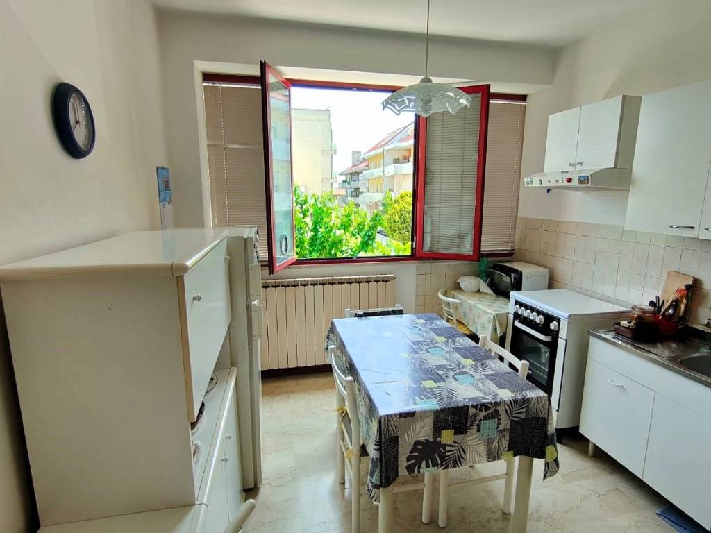 Appartamento a Teramo in Via Cristoforo Colombo - Foto 4