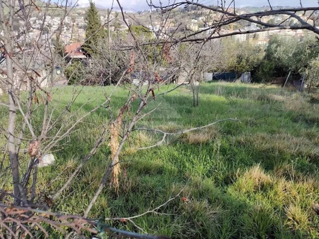 Terreno a Teramo in Contrada Mezzanotte - Foto 3