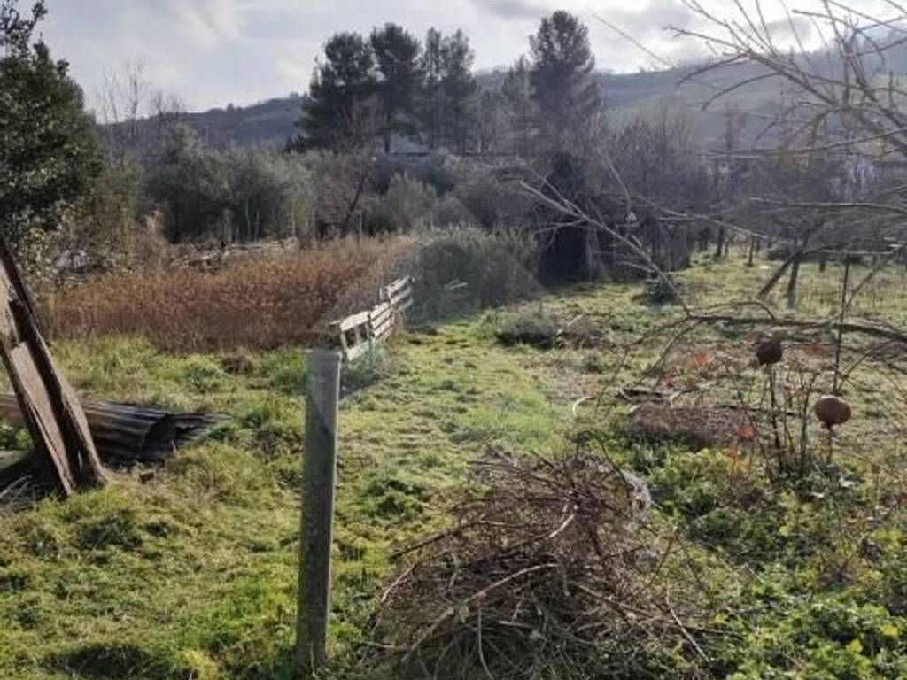 Terreno a Teramo in Via Gammarana - Foto 2
