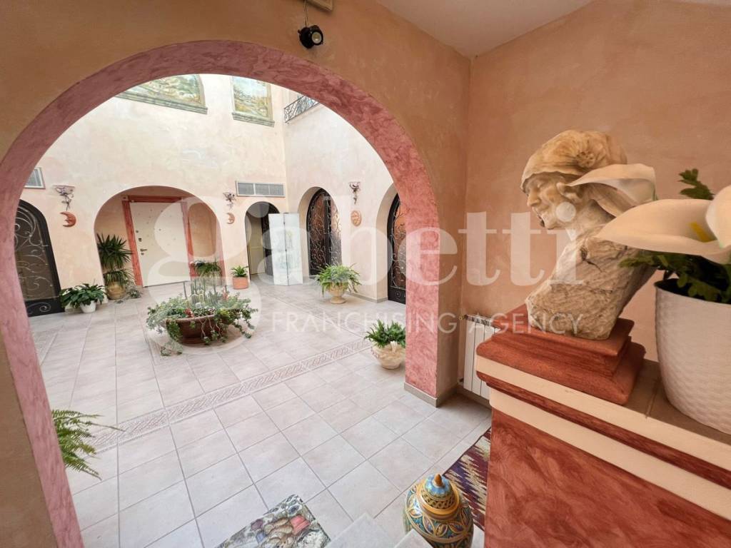 Villa a Pesche in Via Democrito, 14 - Foto 4