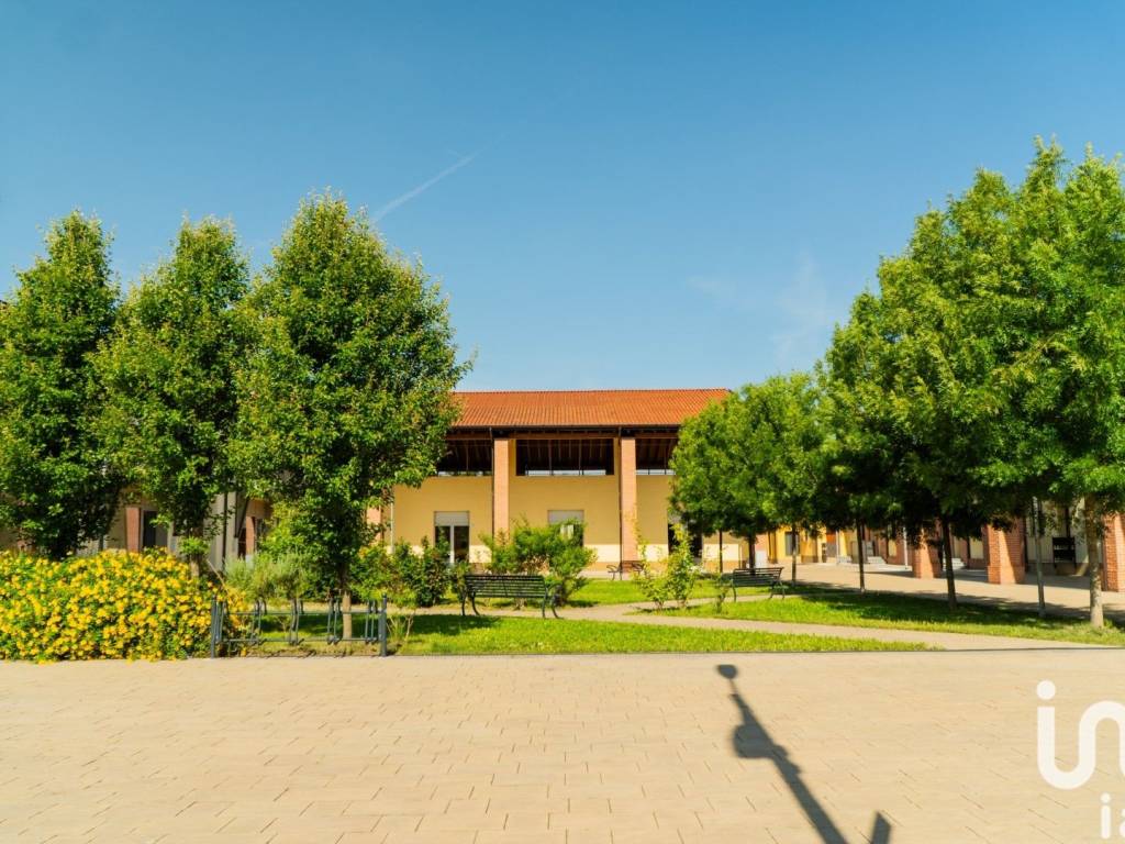 Appartamento a Cremona in Piazza Maria Montessori, San Felice - Foto 5