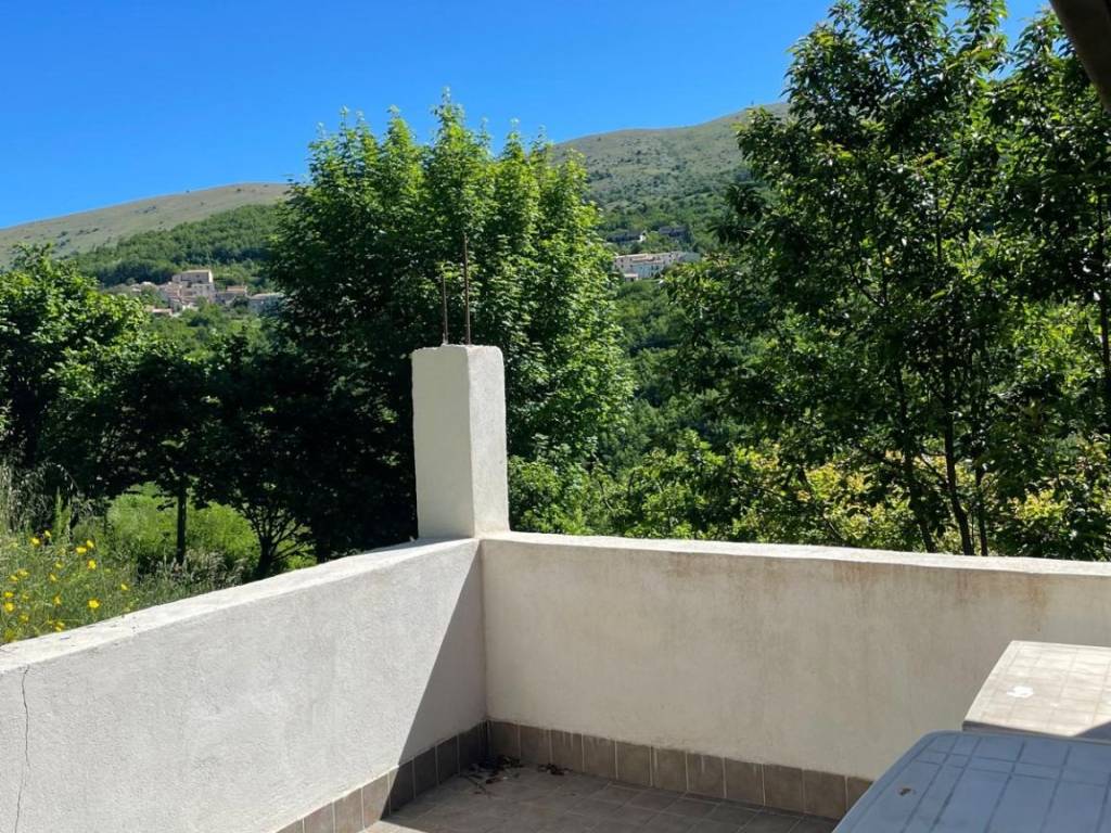 Casa indipendente a Lucoli in Via Casavecchia, 4 - Foto 2