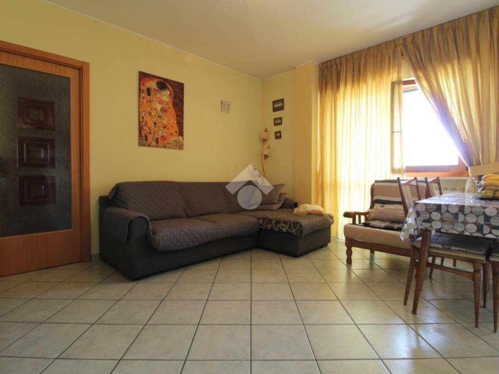 Appartamento a Teramo in Via Settimio Costantini - Foto 5