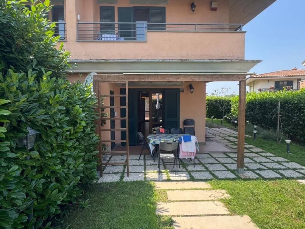 Villa a Monterosi in Via Terre dei Consoli - Foto 2