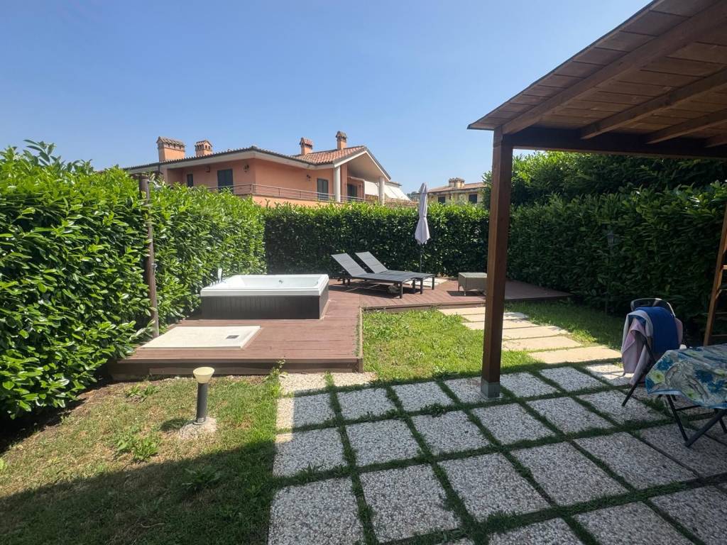 Villa a Monterosi in Via Terre dei Consoli - Foto 4