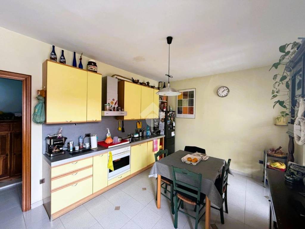 Villa a Cerano in Via Giuseppe Garibaldi, 25 - Foto 3
