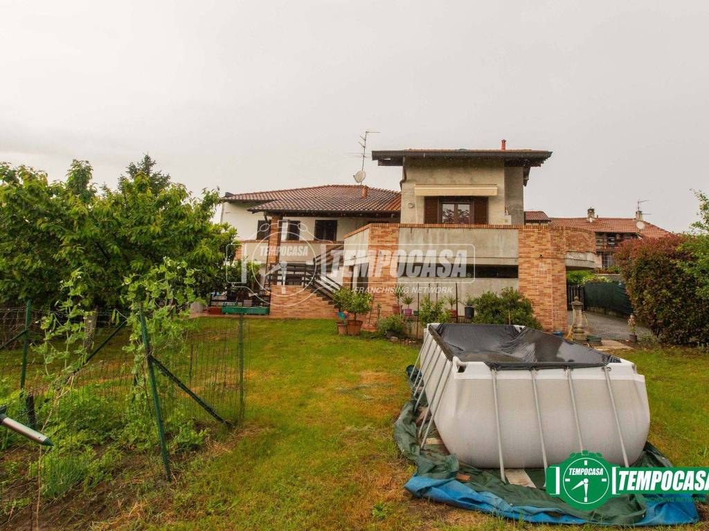 Villa a Oleggio - Foto 3