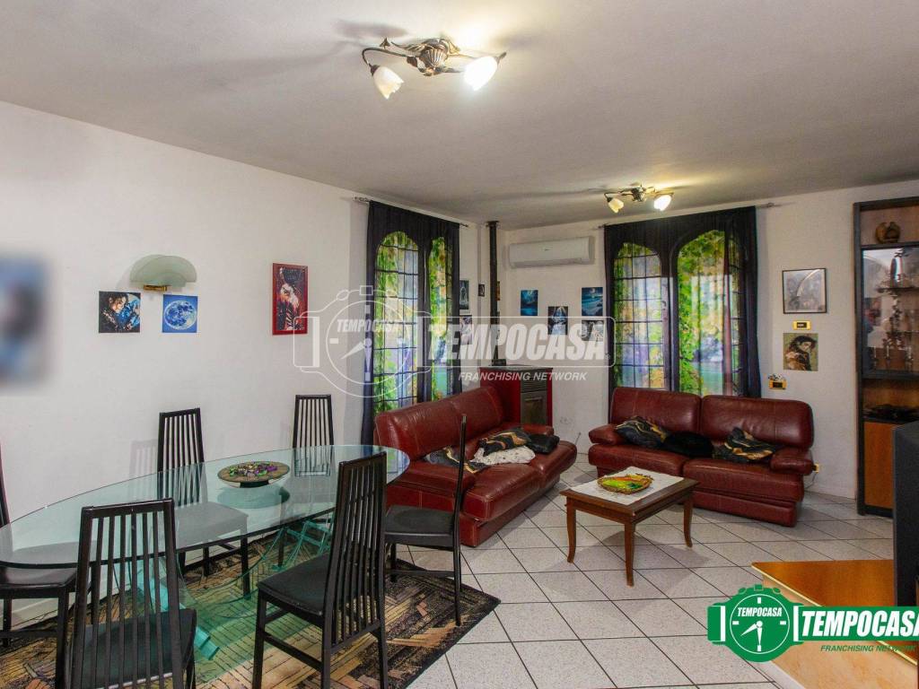 Villa a Oleggio - Foto 5