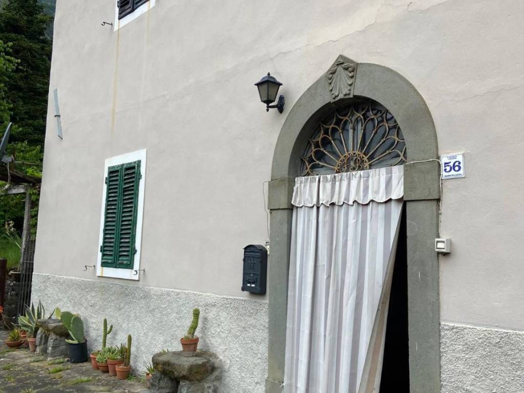 Appartamento a Bagni di lucca in Via Scesta, 56 - Foto 3