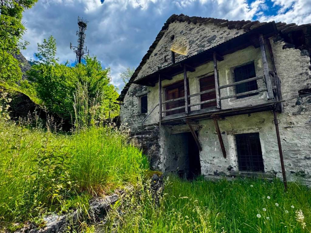 Casa indipendente a Antrona schieranco in Via Colonasca, 45 - Foto 2