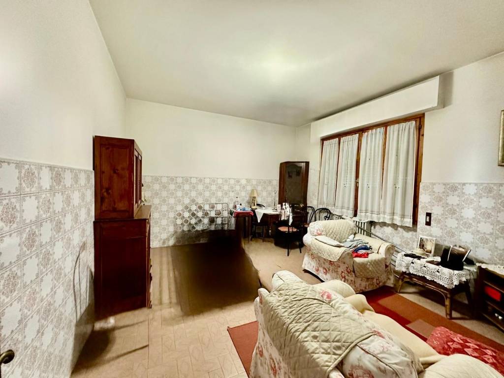 Casa indipendente a Carmignano in Via Grazia Deledda - Foto 2