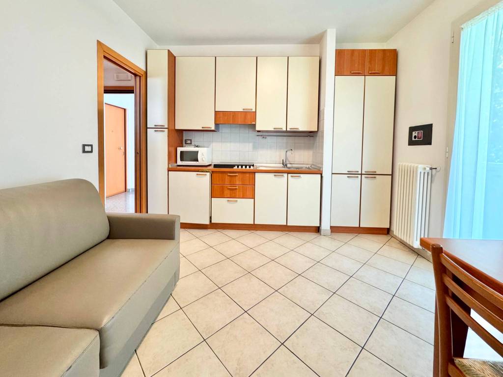 Appartamento a Rimini in Viale Giacinto Martinelli, 4 - Foto 2