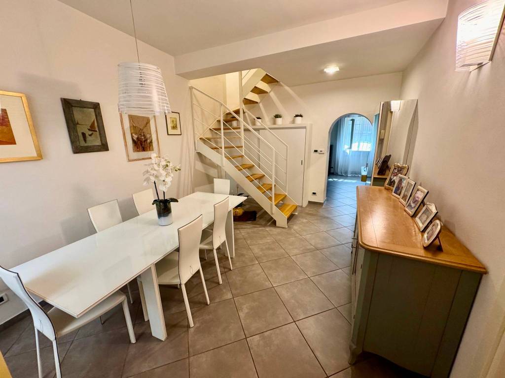 Villa a Vercelli in Corso Giuseppe Garibaldi, 18 - Foto 3