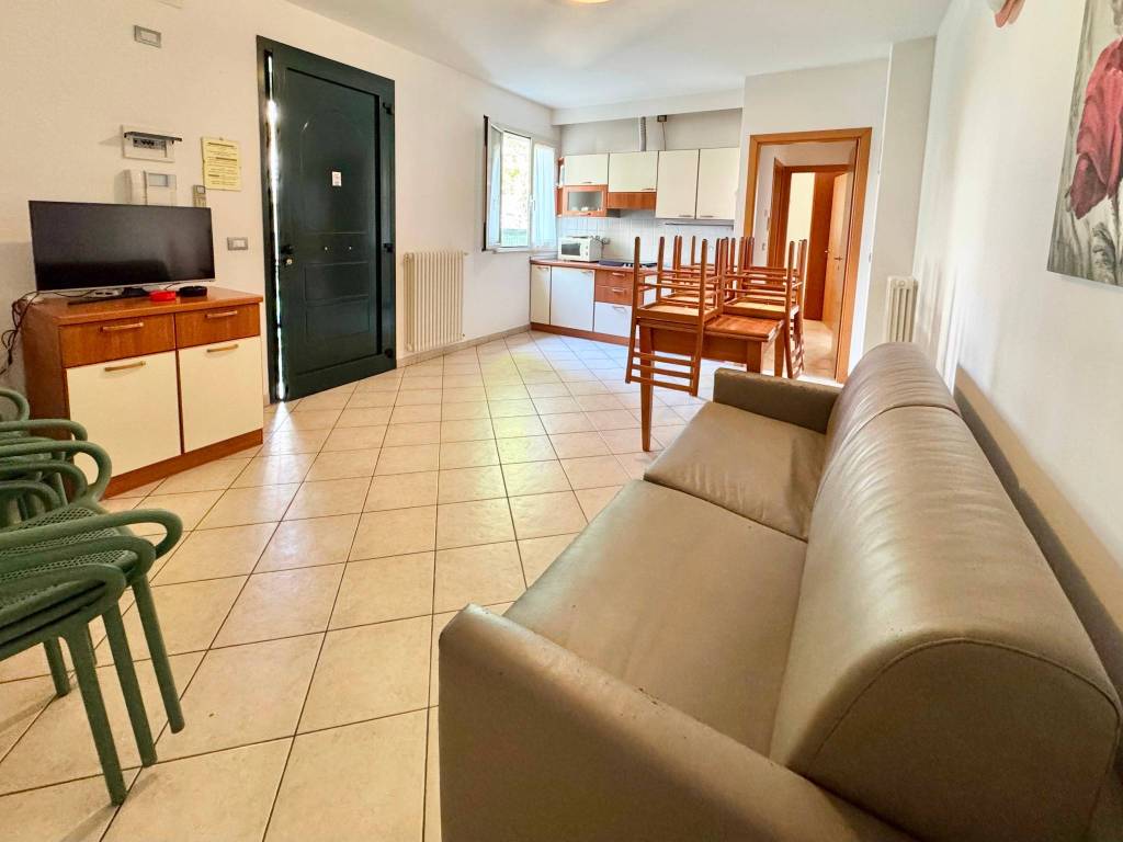 Appartamento a Rimini in Viale Giacinto Martinelli, 4 - Foto 3