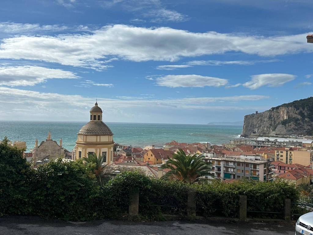 Appartamento a Finale ligure in Via Caviglia - Foto 2