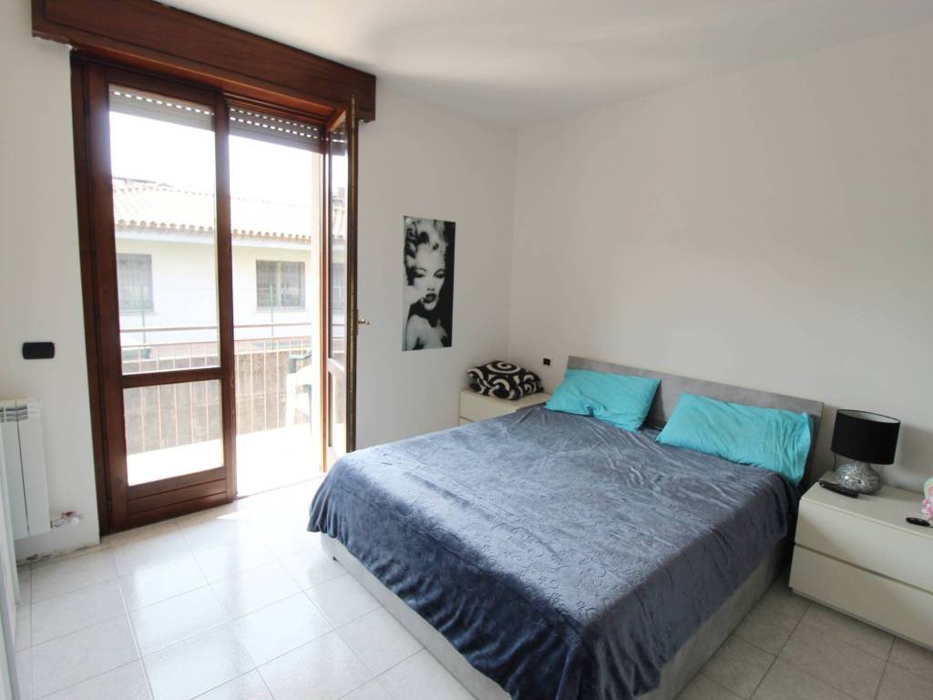 Appartamento a Gorla minore in Via Roma, 11 - Foto 4