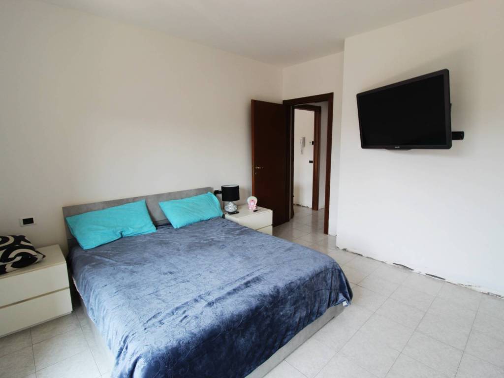 Appartamento a Gorla minore in Via Roma, 11 - Foto 5