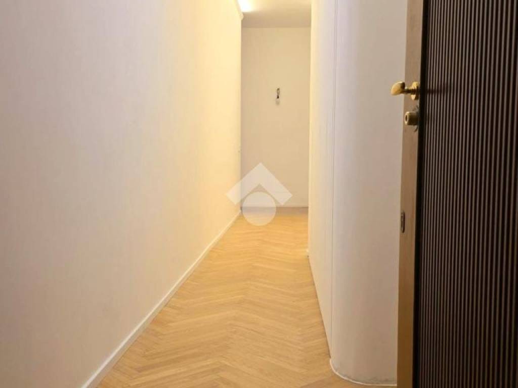Appartamento a Milano in Via Vivaio, 12 - Foto 5