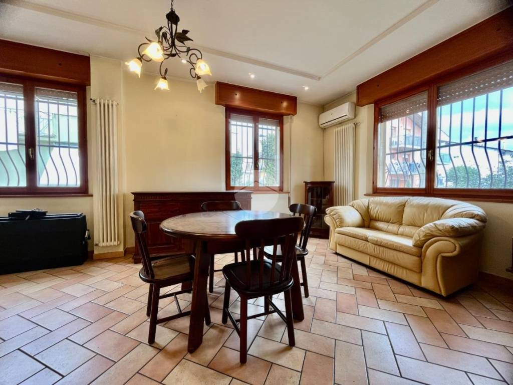 Appartamento a Rimini in Via Nicola Giangi - Foto 2