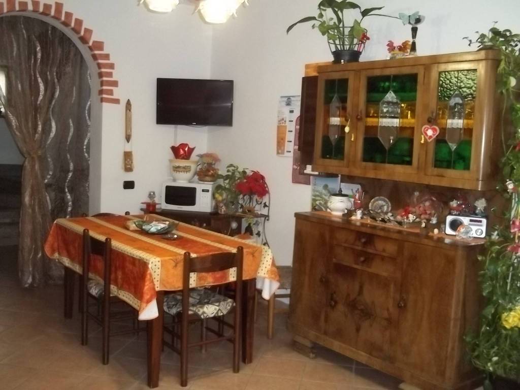 Casa indipendente a Cerano in Via Madonnina - Foto 4